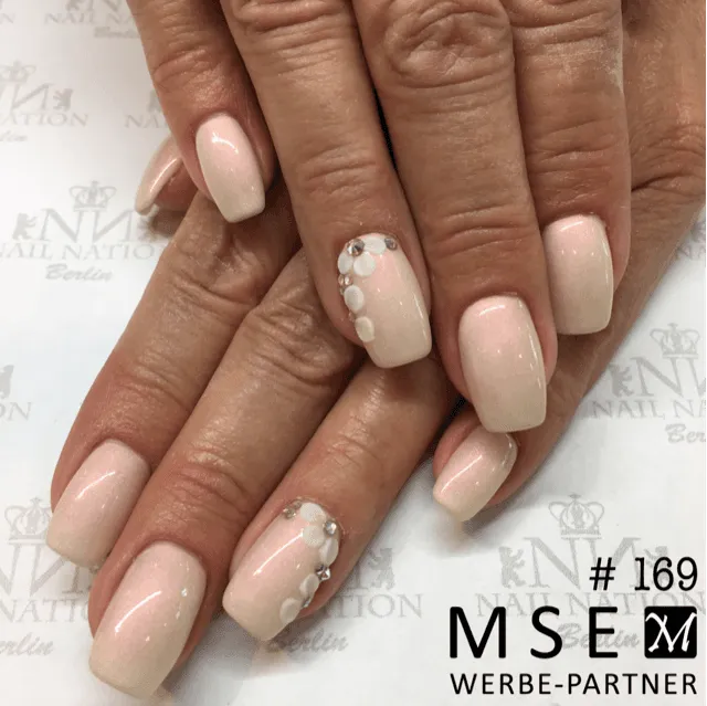 #169 Premium-EFFEKT Color Gel 5ml Heller Nudeton mit rose-goldenem Perleffekt - MSE - The Beauty Company