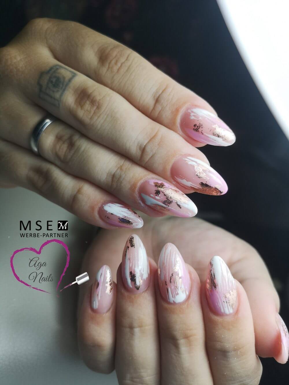 #067 Premium-EFFEKT Color Gel 5ml Kräftiges Zuckerwatte-Rosa mit Perlglanz - MSE - The Beauty Company